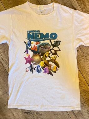Disney Multicolor Finding Nemo Graphic Tee - White